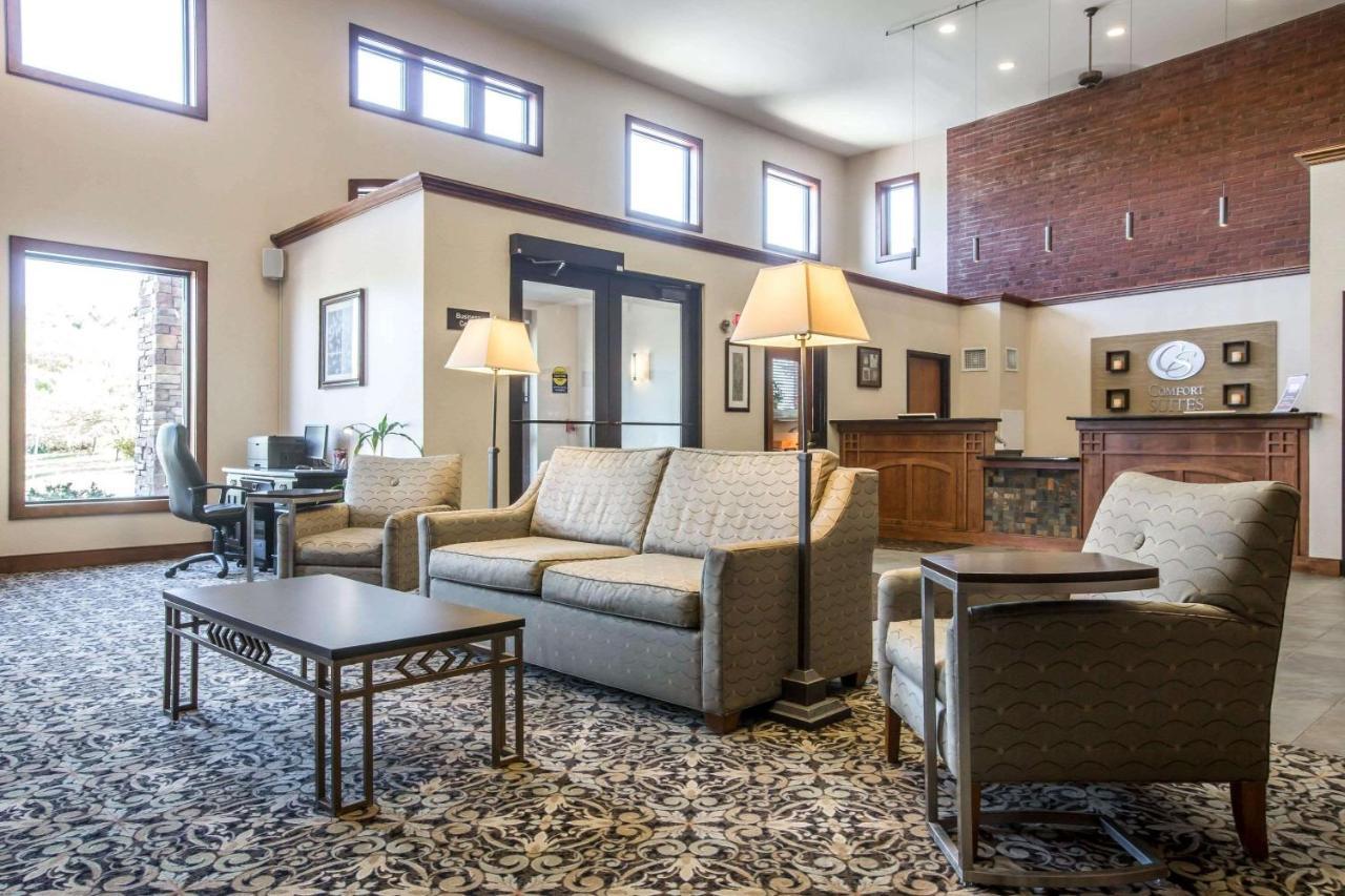 Comfort Suites South Burlington Near University Екстер'єр фото